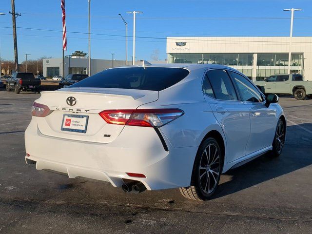 2020 Toyota Camry SE