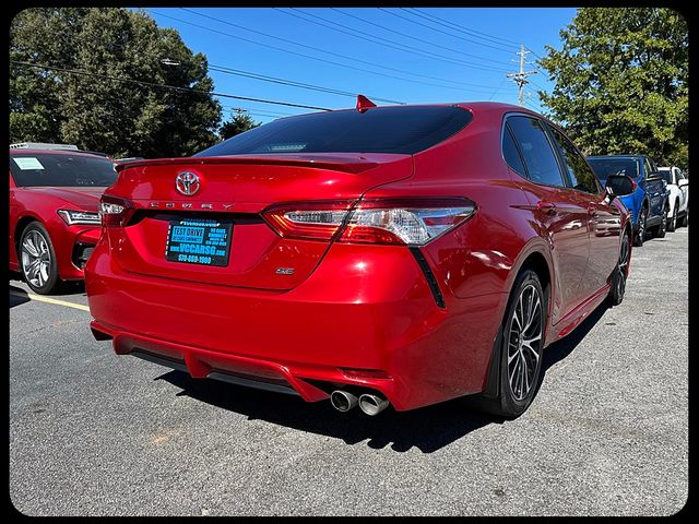 2020 Toyota Camry SE