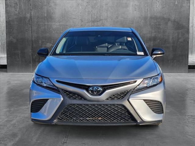 2020 Toyota Camry SE Nightshade