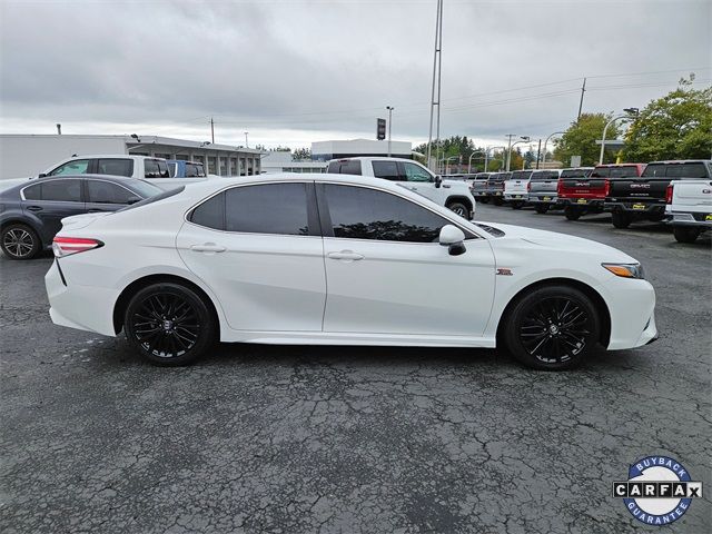 2020 Toyota Camry SE Nightshade