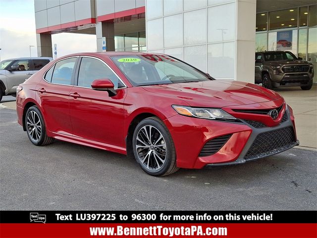 2020 Toyota Camry SE