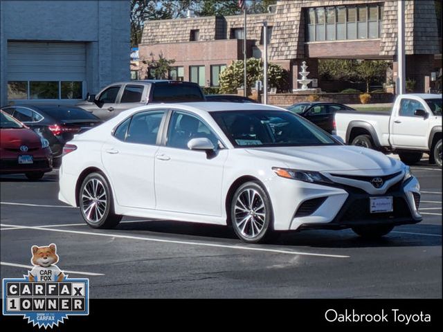 2020 Toyota Camry SE