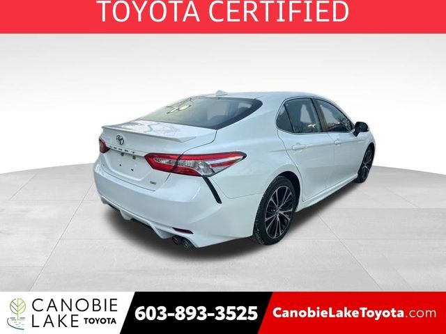 2020 Toyota Camry SE