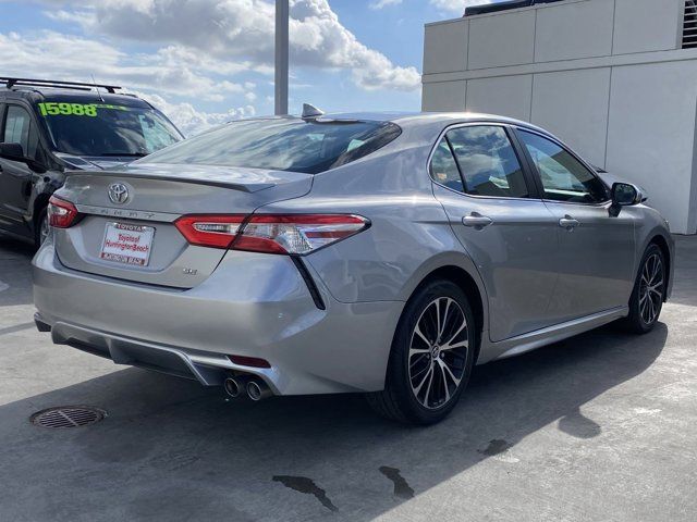 2020 Toyota Camry SE