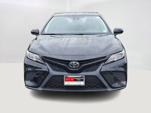 2020 Toyota Camry SE Nightshade