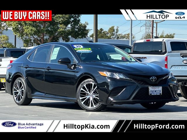 2020 Toyota Camry SE