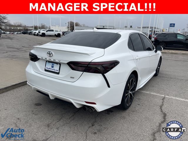 2020 Toyota Camry SE