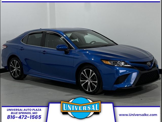 2020 Toyota Camry SE Nightshade