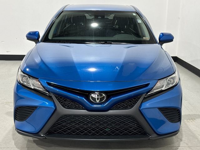 2020 Toyota Camry SE Nightshade