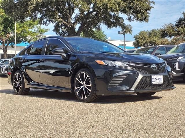 2020 Toyota Camry 