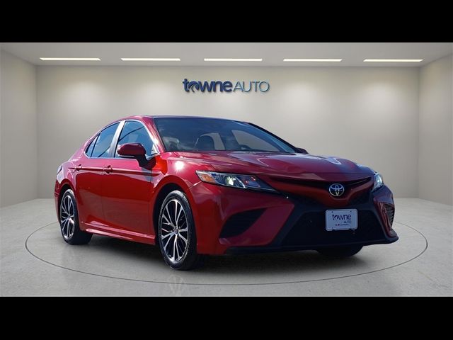 2020 Toyota Camry SE Nightshade