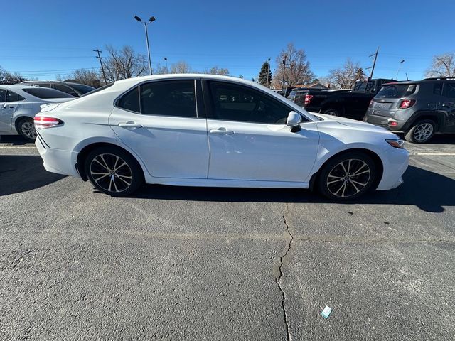 2020 Toyota Camry SE Nightshade