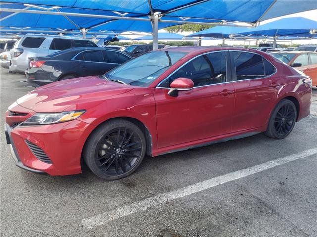 2020 Toyota Camry SE