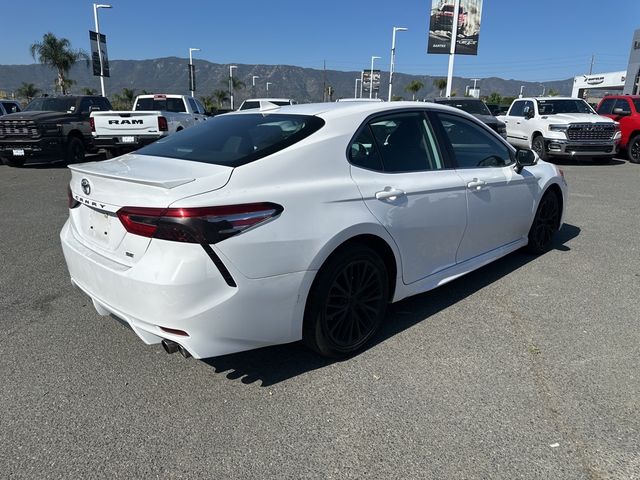 2020 Toyota Camry SE Nightshade