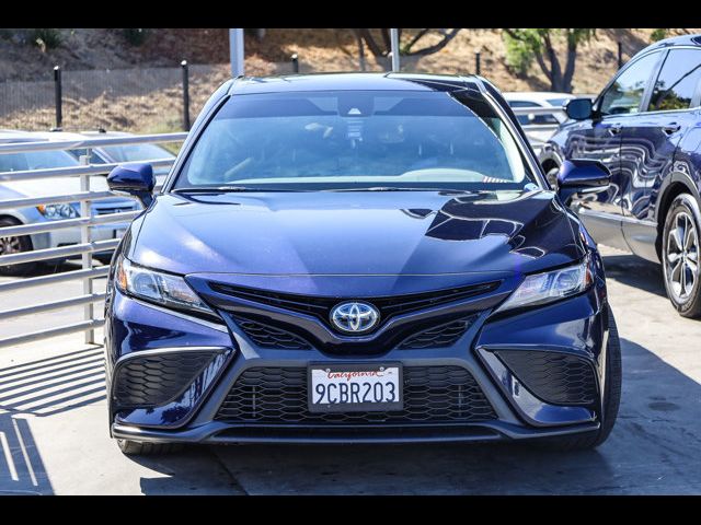 2020 Toyota Camry SE