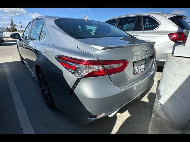 2020 Toyota Camry SE