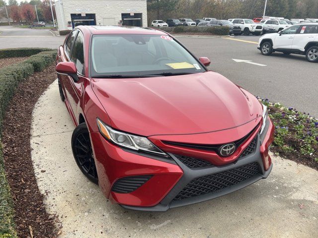 2020 Toyota Camry SE