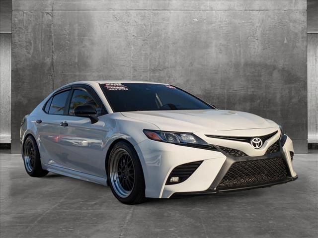 2020 Toyota Camry SE Nightshade