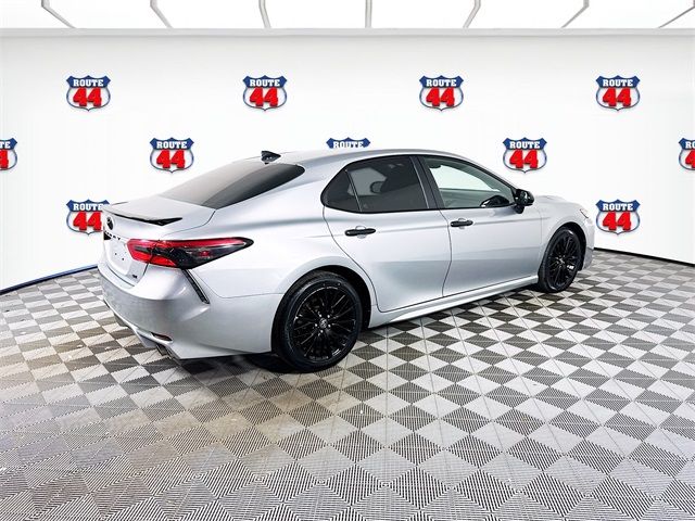 2020 Toyota Camry SE Nightshade