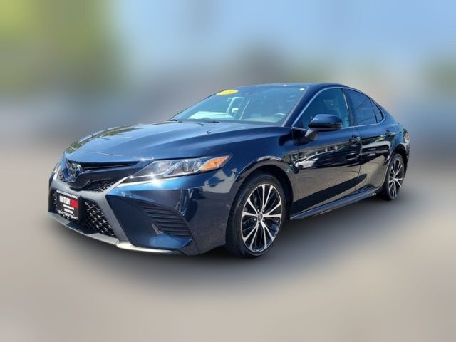 2020 Toyota Camry SE Nightshade