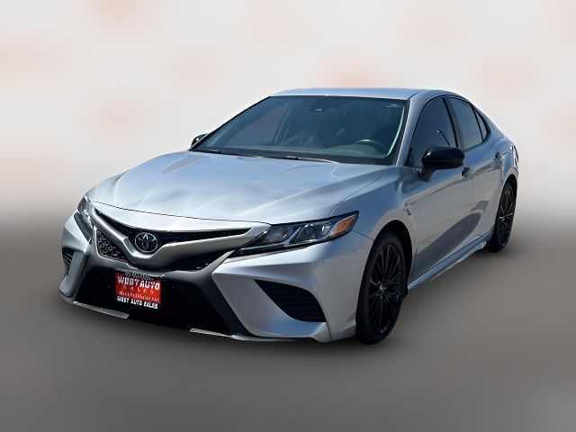 2020 Toyota Camry SE Nightshade