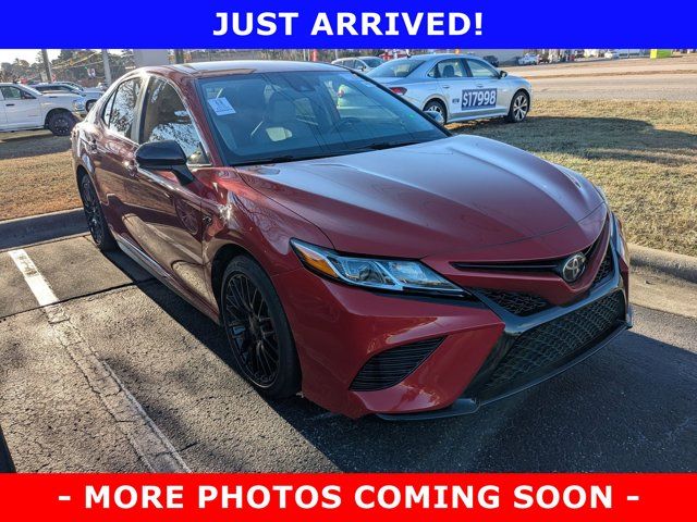 2020 Toyota Camry SE Nightshade