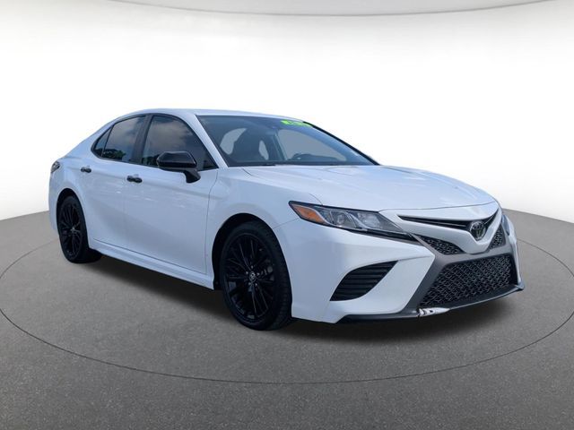 2020 Toyota Camry SE Nightshade