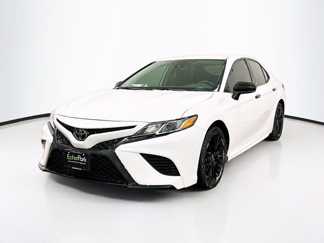 2020 Toyota Camry SE Nightshade