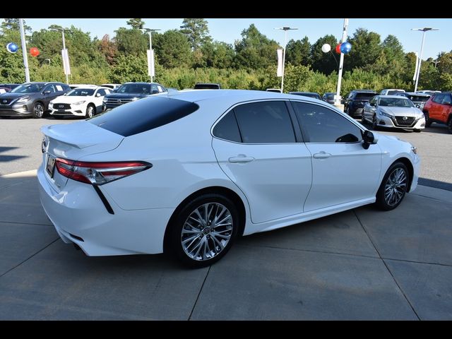 2020 Toyota Camry SE Nightshade