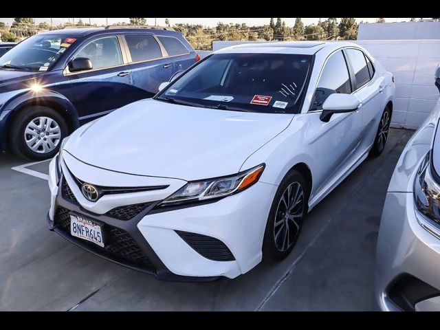 2020 Toyota Camry SE Nightshade