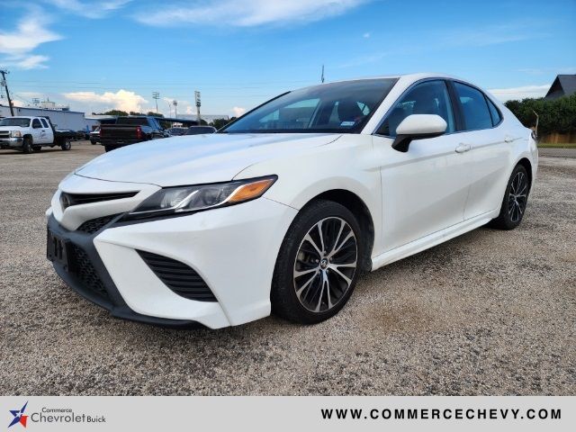 2020 Toyota Camry SE Nightshade