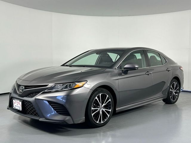 2020 Toyota Camry SE Nightshade