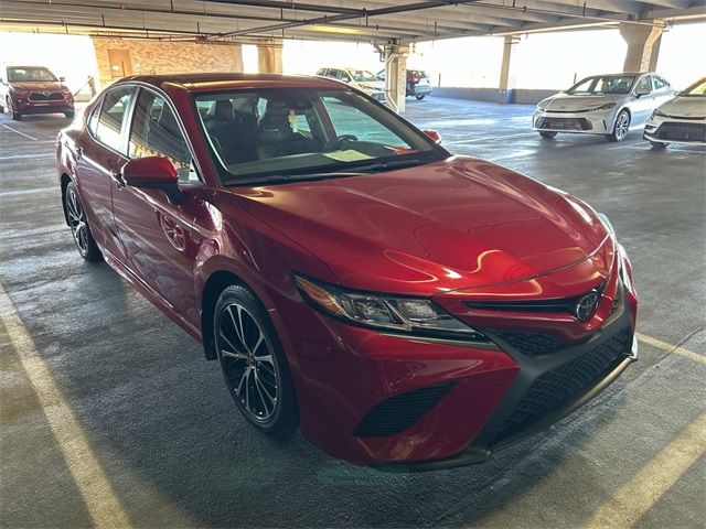 2020 Toyota Camry SE Nightshade