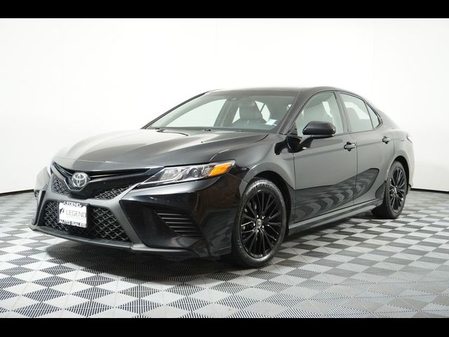 2020 Toyota Camry SE Nightshade