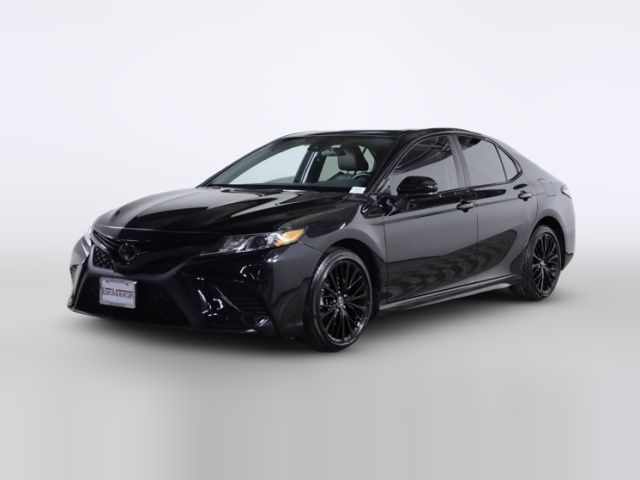 2020 Toyota Camry SE Nightshade