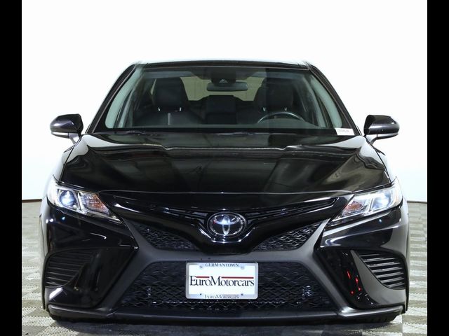 2020 Toyota Camry SE Nightshade