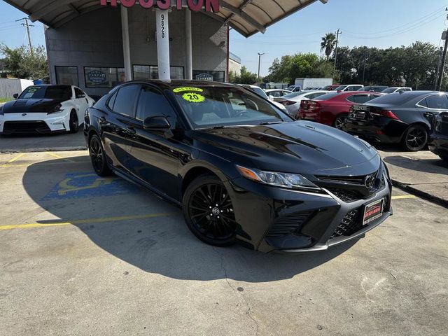 2020 Toyota Camry SE Nightshade