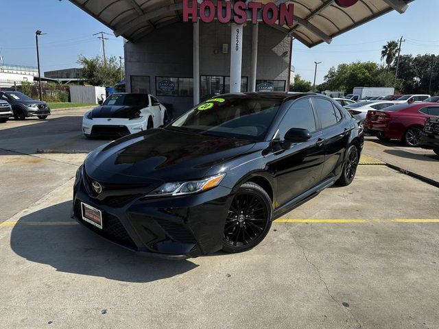 2020 Toyota Camry SE Nightshade