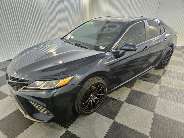 2020 Toyota Camry SE Nightshade