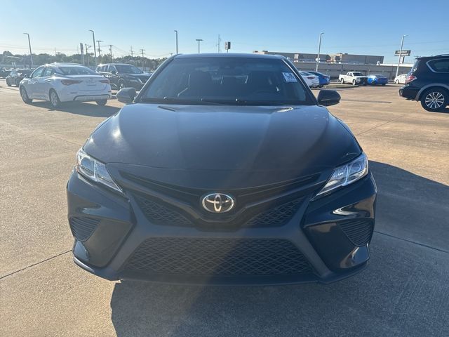 2020 Toyota Camry SE Nightshade