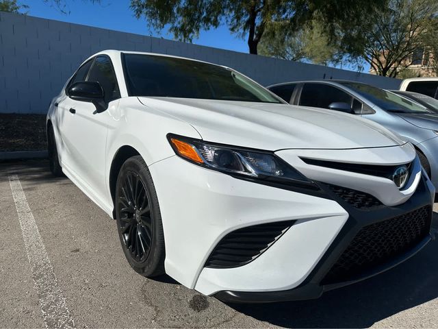 2020 Toyota Camry SE Nightshade