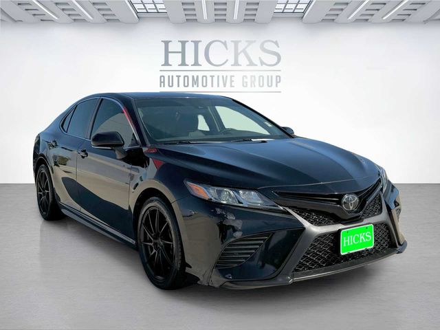 2020 Toyota Camry SE Nightshade