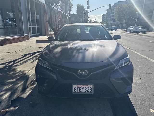 2020 Toyota Camry SE Nightshade