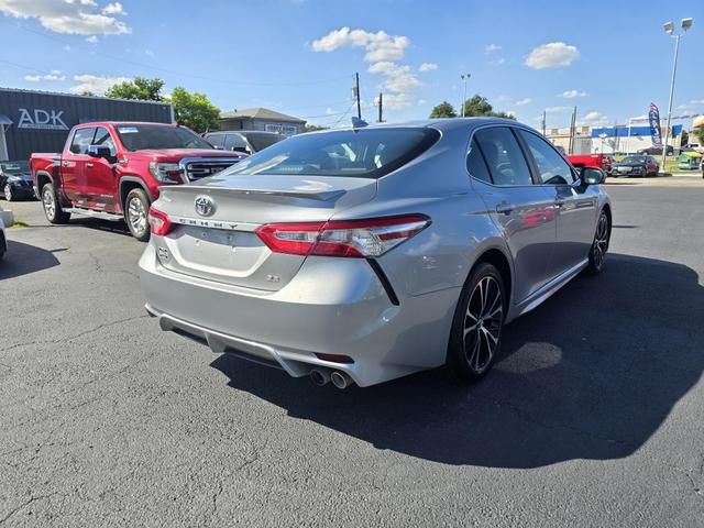 2020 Toyota Camry SE Nightshade