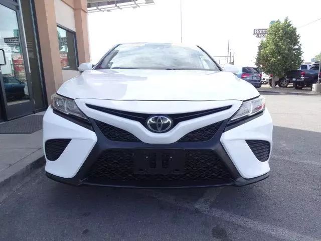 2020 Toyota Camry SE Nightshade