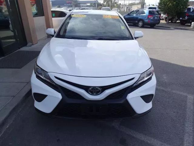 2020 Toyota Camry SE Nightshade