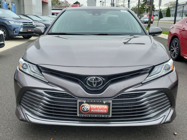 2020 Toyota Camry XLE