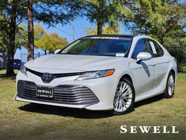 2020 Toyota Camry XLE