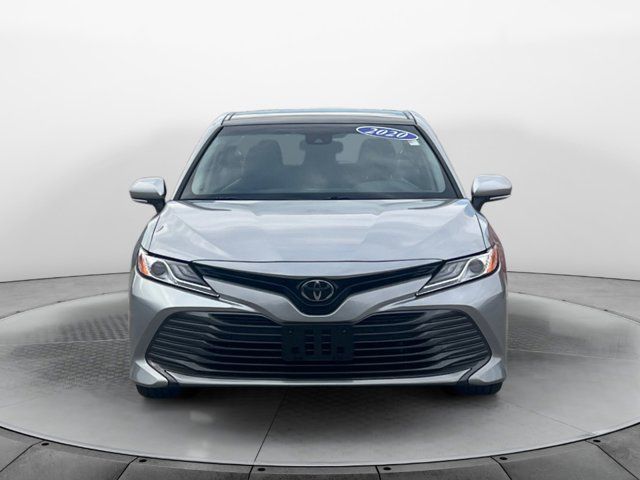 2020 Toyota Camry XLE