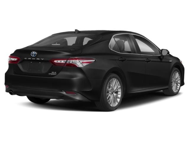 2020 Toyota Camry Hybrid XLE